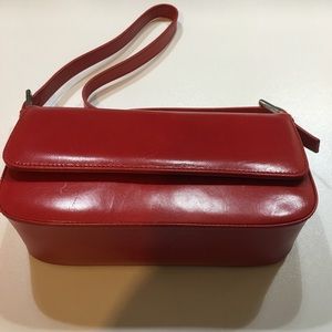 COPY - Red patent leather shoulder bag